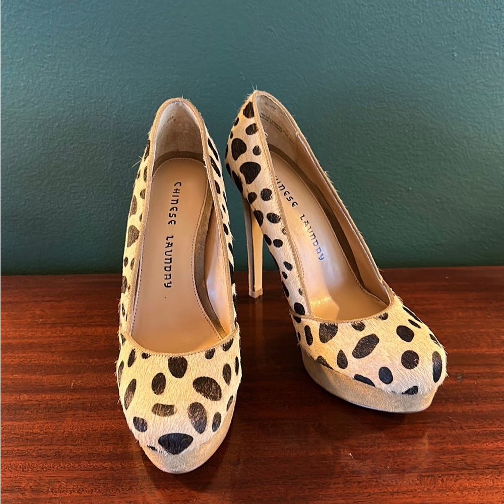 Chinese Laundry Leopard Print Heels